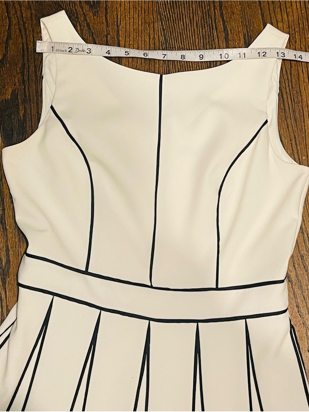 Withe house black market elegant Cream A-Line Dress with Contrast Piping size 2 - Picture 9 of 13